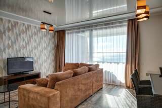 Гостиница Фамилия Делюкс Гурзуф Апартаменты с двумя спальнями и видом на море №120 на 6 этаже-10