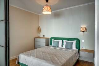 Гостиница Фамилия Делюкс Гурзуф Апартаменты Делюкс с двумя спальнями и видом на море №131-9