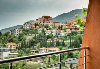 Гостиница Фамилия Делюкс Гурзуф Апартаменты с видом на море-6