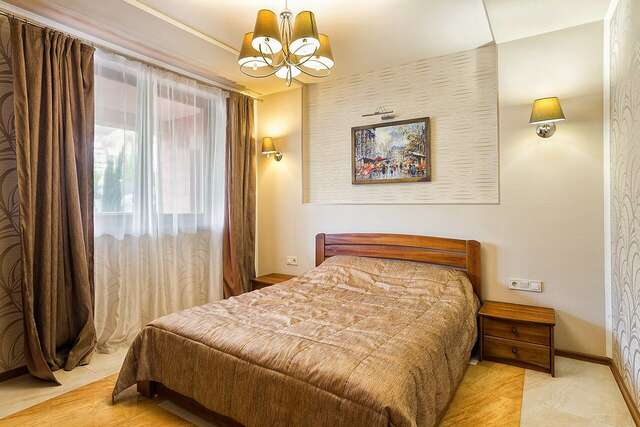 Гостиница Фамилия Делюкс Гурзуф-129