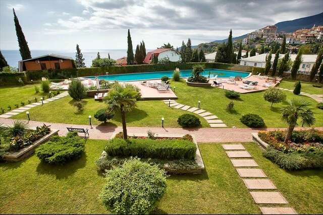 Гостиница Фамилия Делюкс Гурзуф-109