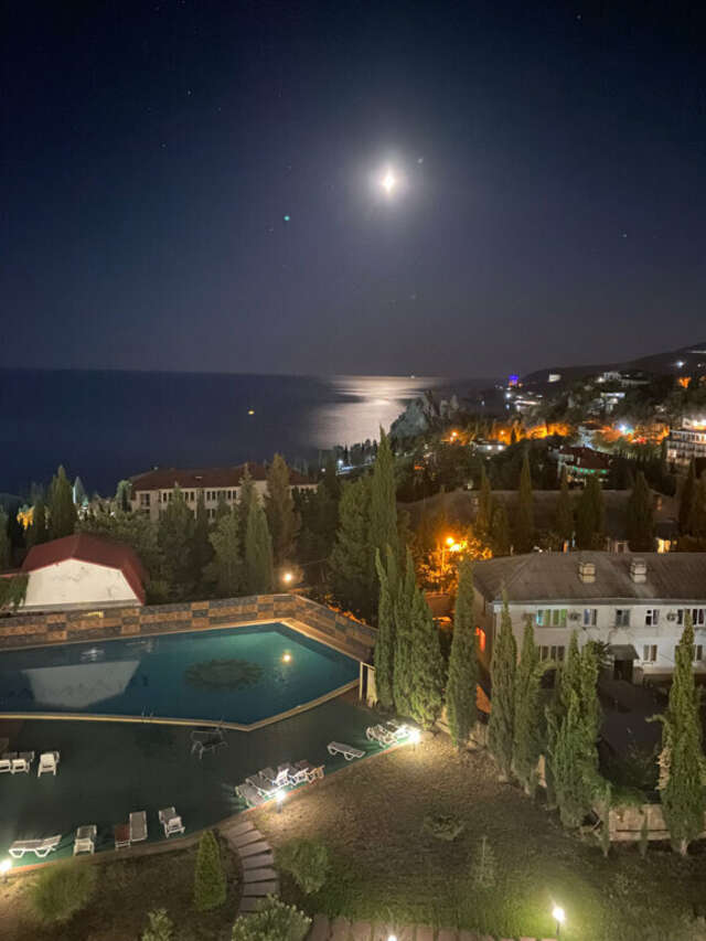 Гостиница Фамилия Делюкс Гурзуф-177